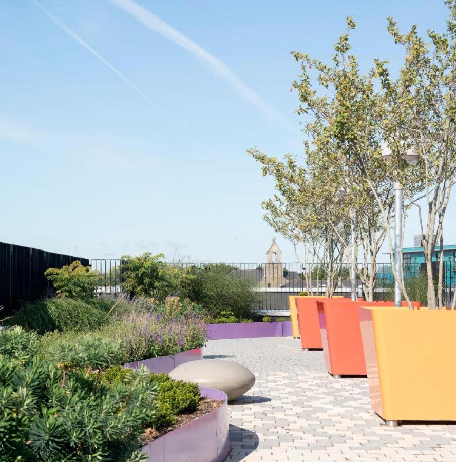 Modern Single En-Suite Bedrooms In 5 Bedroom Apartments, Dublin City Centre - Dorset Point Eksteriør billede